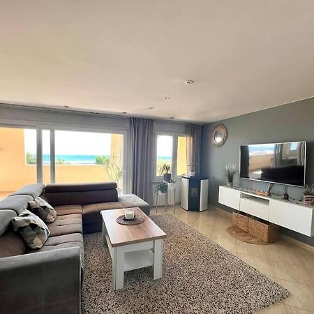 3Apartamento De Tres Habitaciones إمبوريابرافا المظهر الخارجي الصورة
